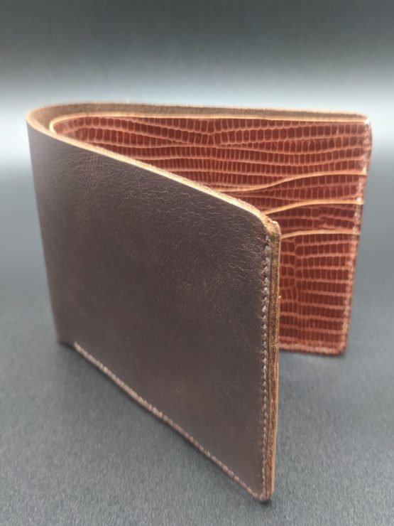 Bi Fold Wallet - Curve - Leather